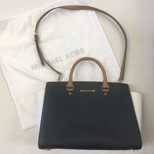 💥💥 Sale!! NWT! Michael Kors Selma 💥💥💥